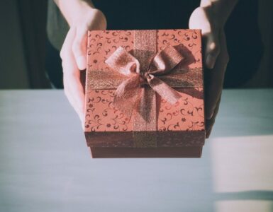 15 Unique and creative birthday gift ideas for your loved one